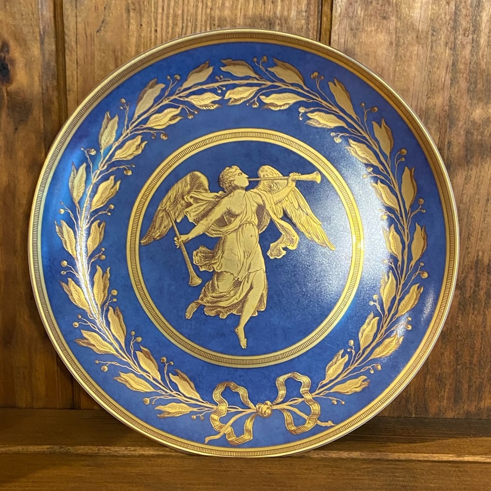 Mottahedeh Portugal ANGEL GABRIEL BLUE 8-1/4" RARE PLATE Unused